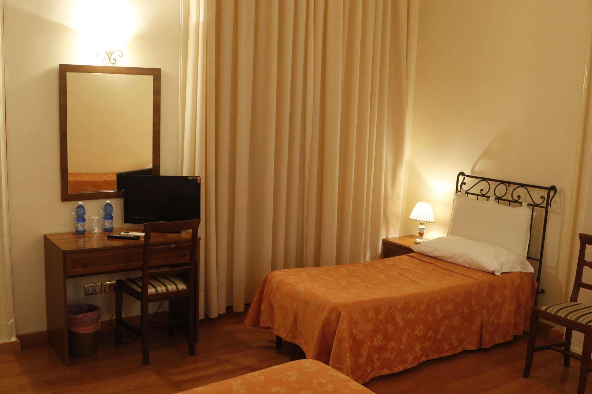 San Michele Inn Катанія Екстер'єр фото